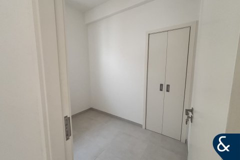 Townhouse in The Valley, Dubai 3 bedrooms, 174 sq.m. № 75013 - photo 10