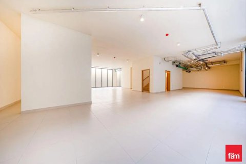 Villa in Dubai Hills Estate, Dubai 5 bedrooms, 662.2 sq.m. № 109111 - photo 9