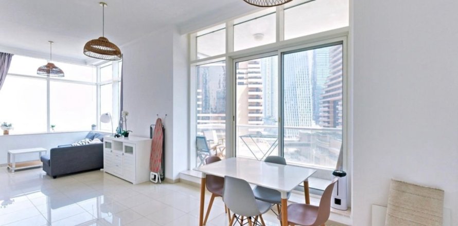 Apartment in Dubai Marina, Dubai 1 bedroom, 66.7 sq.m. № 109113