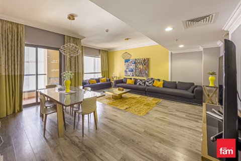 Apartment in Dubai 3 bedrooms, 185 sq.m. № 110182 - photo 8