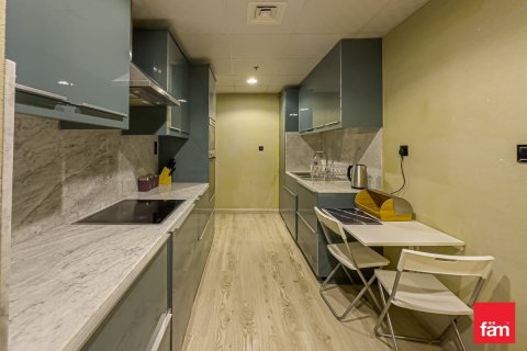 Apartment in Dubai 3 bedrooms, 185 sq.m. № 110182 - photo 5
