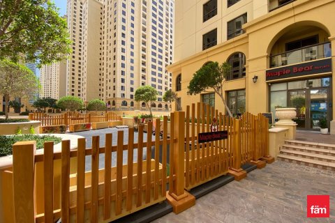 Apartment in Dubai 1 bedroom, 99.8 sq.m. № 107551 - photo 4