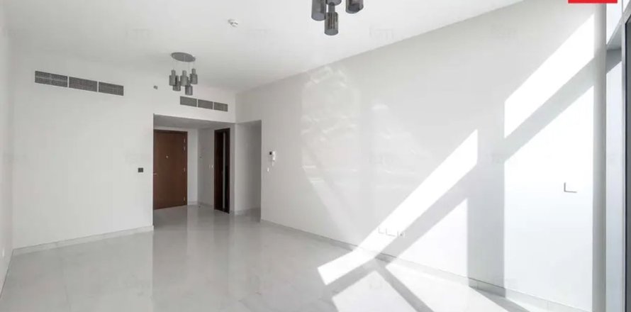 Appartement à Business Bay, Dubai, 2 chambres, 112.2 m², № 107569