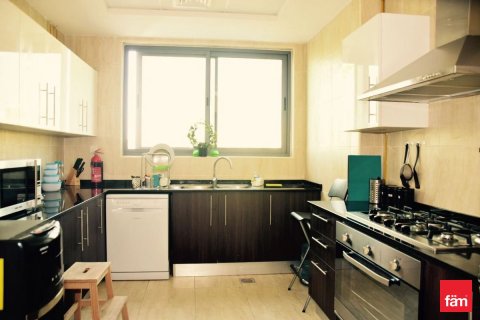 Apartment in Al Furjan, Dubai 3 bedrooms, 158.7 sq.m. № 23559 - photo 3