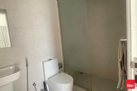 Appartement à Dubai Sports City, Dubai, 2 chambres, 109.5 m², № 23071 - photo 2