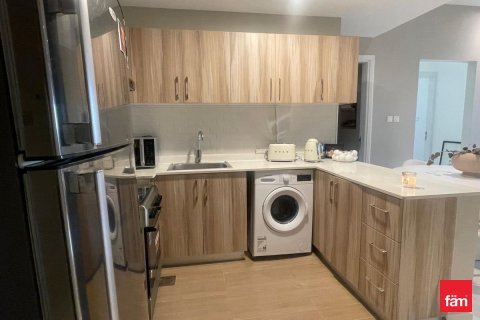 Appartement à Dubai Sports City, Dubai, 2 chambres, 109.5 m², № 23071 - photo 6
