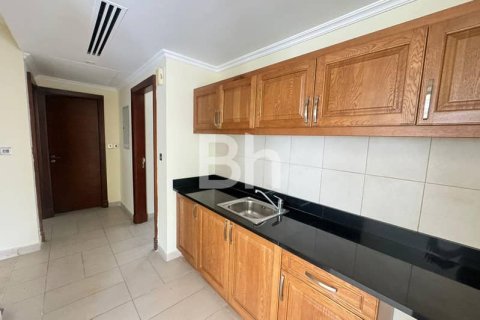 Villa in Jumeirah Park, Dubai 4 bedrooms, 820 sq.m. № 24914 - photo 2