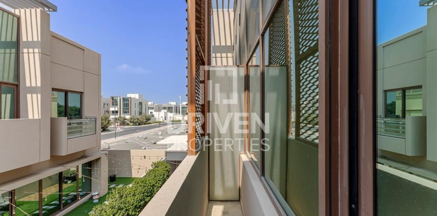 Maison de ville à Meydan, Dubai, 4 chambres, 218.04 m², № 134219