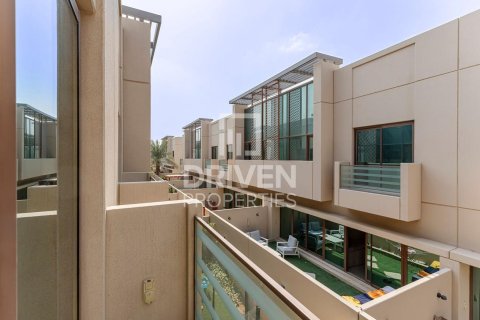 Maison de ville à Meydan, Dubai, 4 chambres, 218.04 m², № 134219 - photo 5
