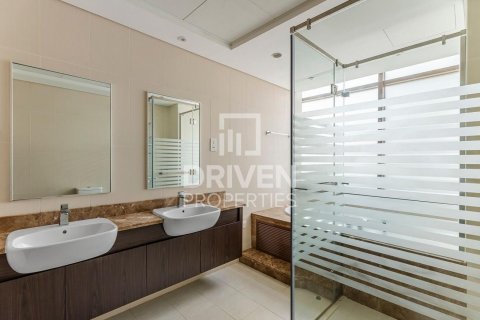 Maison de ville à Meydan, Dubai, 4 chambres, 218.04 m², № 134219 - photo 6