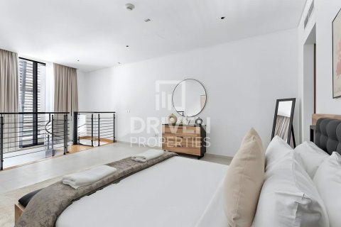 Apartment in Marquise Square Tower, Business Bay, Dubai 1 bedroom, 109.81 sq.m. № 134220 - photo 2
