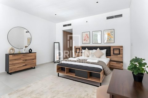 Apartment in Marquise Square Tower, Business Bay, Dubai 1 bedroom, 109.81 sq.m. № 134220 - photo 14