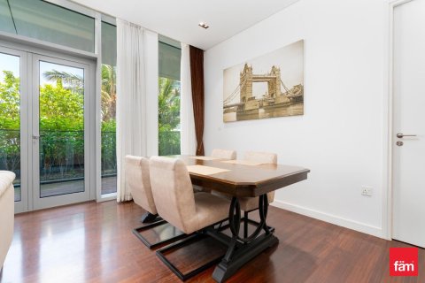 Apartamento en Dubai, 1 dormitorio, 108.5 m², № 55959 - foto 7