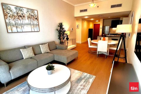 Снять в аренду квартиру в Дубай Марине, Дубай: 2 спальни, 152.4м², № 55965 - фото 2