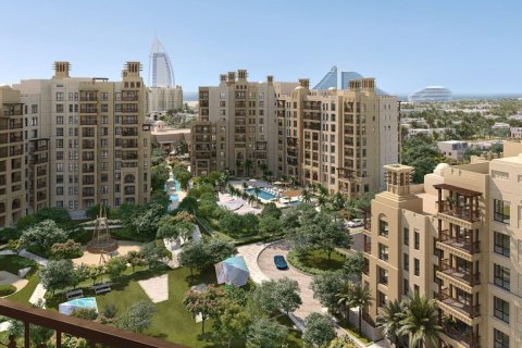 Apartment in Dubai 4 bedrooms, 328 sq.m. № 47691 - photo 1