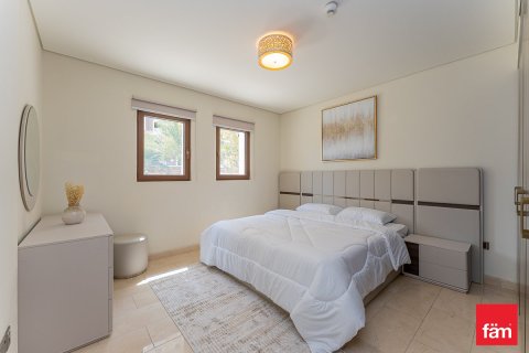 Villa à Palm Jumeirah, Dubai, 4 chambres, 912.1 m², № 47694 - photo 8