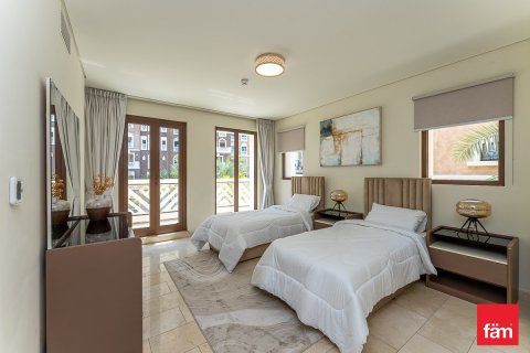 Villa à Palm Jumeirah, Dubai, 4 chambres, 912.1 m², № 47694 - photo 16