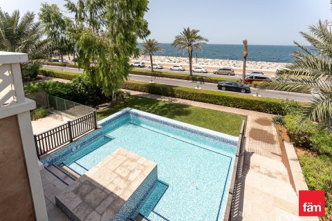 Villa à Palm Jumeirah, Dubai, 4 chambres, 912.1 m², № 47694 - photo 27