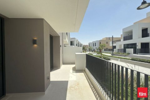 Adosado en Dubai, 3 dormitorios, 125.3 m², № 115778 - foto 2