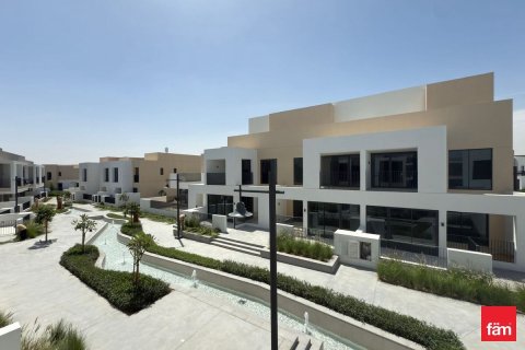 Adosado en Dubai, 3 dormitorios, 125.3 m², № 115778 - foto 4