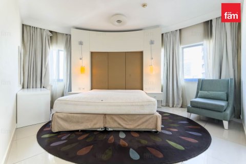 Apartment in Downtown Dubai (Downtown Burj Dubai), Dubai 2 bedrooms, 127.5 sq.m. № 115782 - photo 12