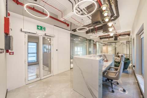 Oficina en Executive Towers, Business Bay, Dubai, 372 m², № 16198 - foto 19