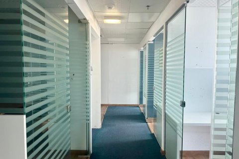 Bureau à Sheikh Zayed Road, Dubai, 372 m², № 16197 - photo 4