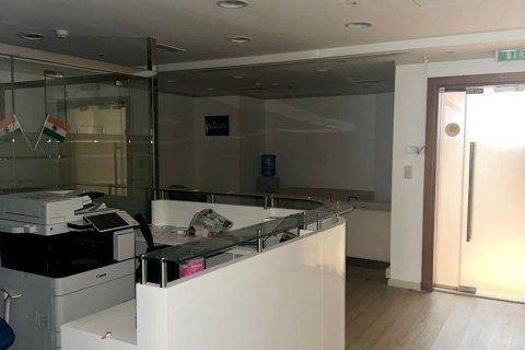 Bureau à Sheikh Zayed Road, Dubai, 182 m², № 16193 - photo 2