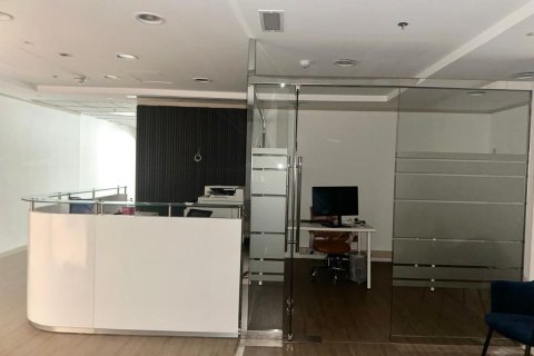 Bureau à Sheikh Zayed Road, Dubai, 182 m², № 16193 - photo 1