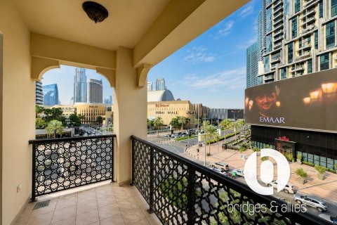 Apartamento en Old Town, Dubai, 2 dormitorios, 141 m², № 118956 - foto 2