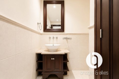 Apartamento en Old Town, Dubai, 2 dormitorios, 141 m², № 118956 - foto 7