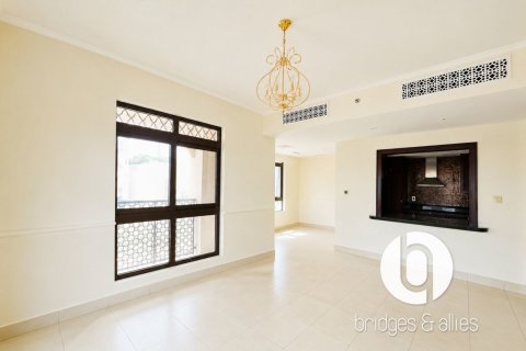 Apartamento en Old Town, Dubai, 2 dormitorios, 141 m², № 118956 - foto 3