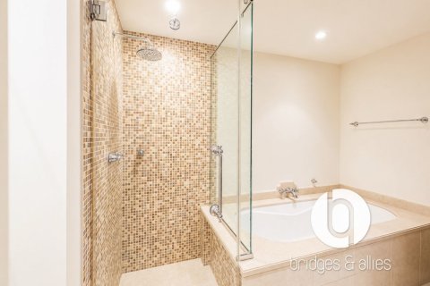 Apartamento en Old Town, Dubai, 2 dormitorios, 141 m², № 118956 - foto 14