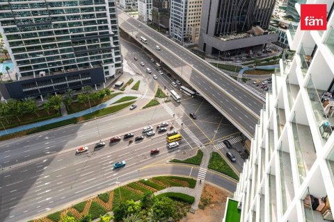 Apartment in Business Bay, Dubai 2 bedrooms, 118.5 sq.m. № 100304 - photo 24