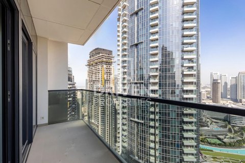 Apartment in Opera District, Downtown Dubai (Downtown Burj Dubai), Dubai 3 bedrooms, 140.19 sq.m. № 136941 - photo 16