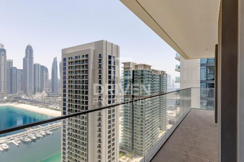 Appartement à EMAAR Beachfront, Dubai Harbour, Dubai, 1 chambre, 80.36 m², № 136937 - photo 2