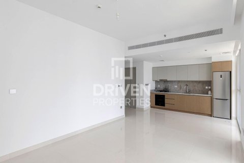 Appartement à EMAAR Beachfront, Dubai Harbour, Dubai, 1 chambre, 80.36 m², № 136937 - photo 3