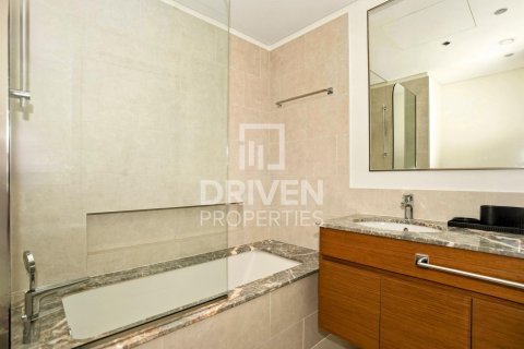 Apartment in Forte, Downtown Dubai (Downtown Burj Dubai), Dubai 2 bedrooms, 102.94 sq.m. № 136943 - photo 14