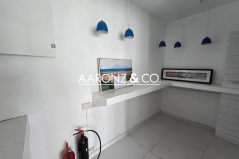 Bureau à Business Bay, Dubai, 100 m², № 83220 - photo 10