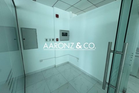Office in Business Bay, Dubai 177 sq.m. № 83219 - photo 2