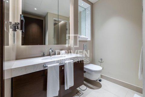 Apartment in The Address Residence Fountain Views, Downtown Dubai (Downtown Burj Dubai), Dubai 2 bedrooms, 134.9 sq.m. № 129314 - photo 7