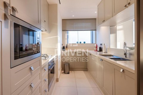 Apartment in The Address Residence Fountain Views, Downtown Dubai (Downtown Burj Dubai), Dubai 2 bedrooms, 134.9 sq.m. № 129314 - photo 8