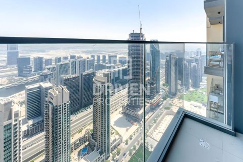شقة في Burj Royale, وسط مدينة دبي, دبي 2 غرف نوم, 92.25 م² رقم 129323 - صورة 7