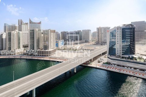 Apartment in Damac Maison Prive, Business Bay, Dubai 2 bedrooms, 128.3 sq.m. № 129324 - photo 9