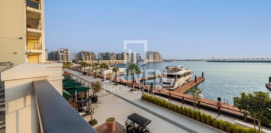 Appartement à Jumeirah, Dubai, 2 chambres, 120 m², № 65632