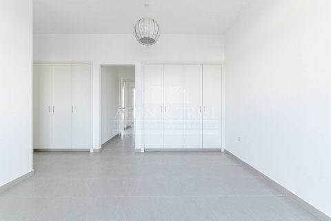 Villa in Hayat Townhouses, Town Square, Dubai 2 bedrooms, 188 sq.m. № 61157 - photo 3