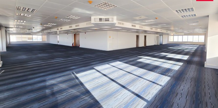 Office in Sheikh Zayed Road, Dubai 744.3 sq.m. № 9445