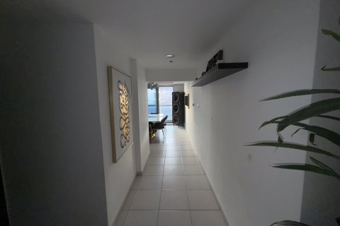 Apartment in Dubai Marina, Dubai 3 bedrooms, 187 sq.m. № 120412 - photo 13