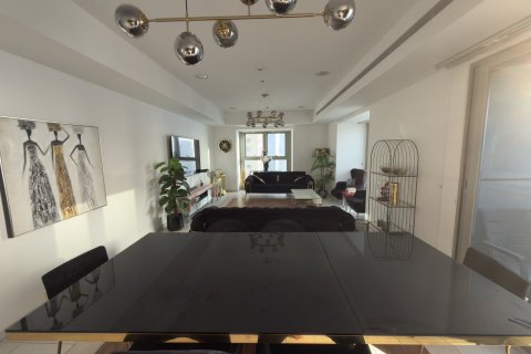 Apartment in Dubai Marina, Dubai 3 bedrooms, 187 sq.m. № 120412 - photo 7