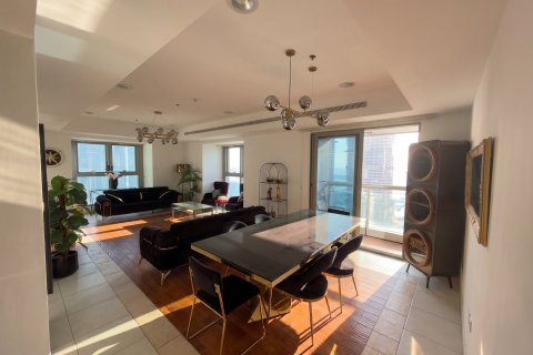 Apartment in Dubai Marina, Dubai 3 bedrooms, 187 sq.m. № 120412 - photo 2